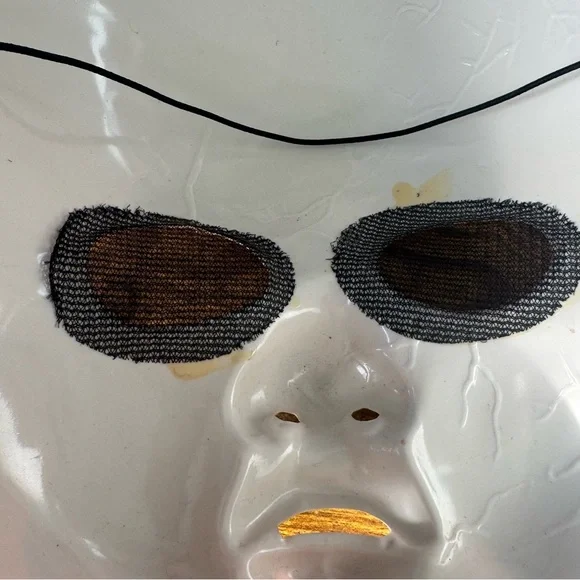 Disguise Creepy Cracked Baby Doll Full Face Mask‎ 2009 Halloween Costume - Picture 4 of 7